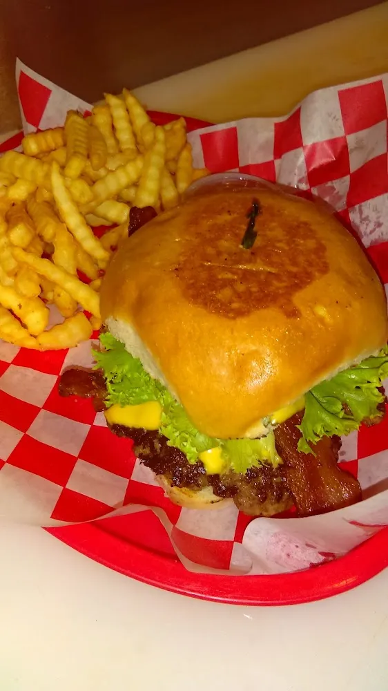 Juicy Bacon Burger